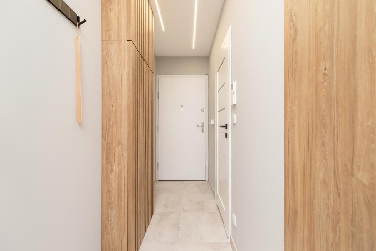 Kraków Rynek Podgórski Studio by Renters Cracóvia Exterior foto